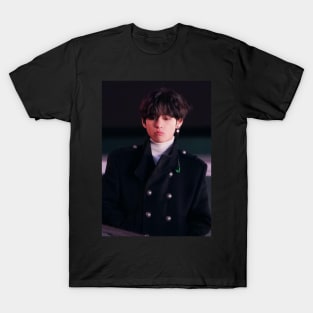 V BTS Taehyung T-Shirt